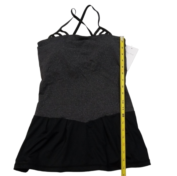 Hu-Nu Cross Back Black Grey Performance Exercise Workout Tank with Peplum SZ S - Picture 6 of 8